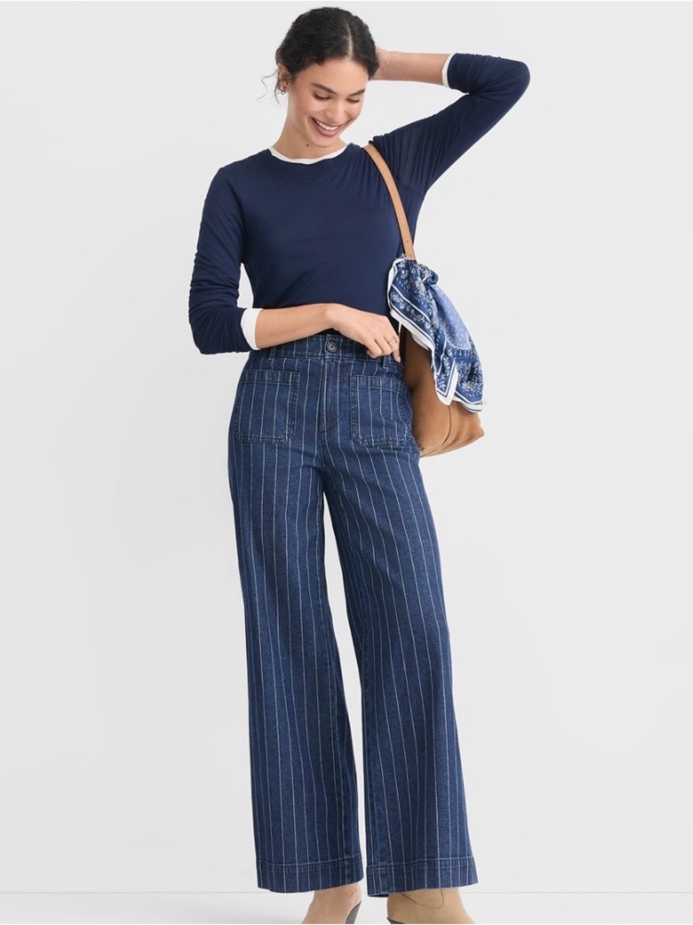 Loft The Palmer Wide Leg Pants in Pinstripe navy white size 2